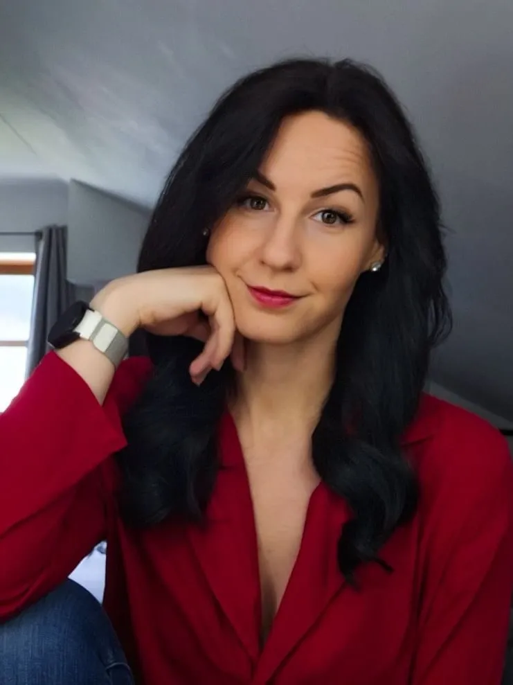 Anna-Lena Zelzer lächelt in die Kamera